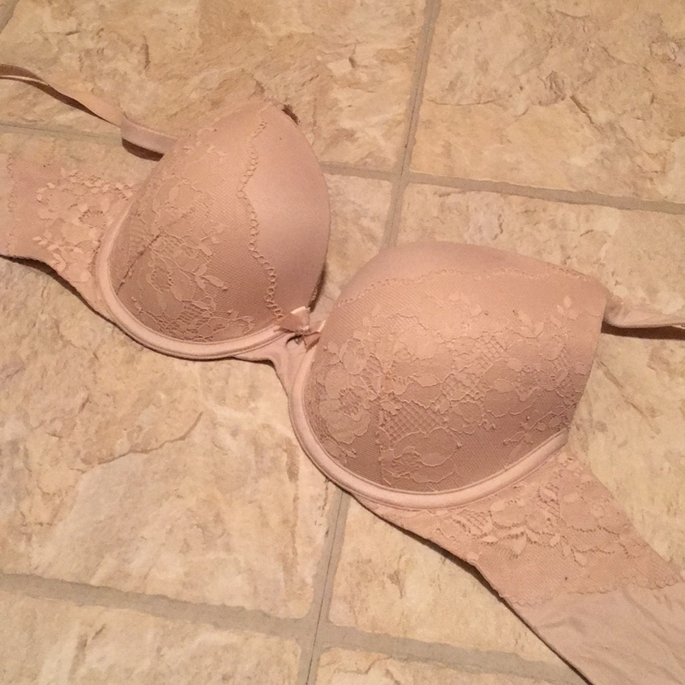 VS body by Victoria perfect shape padded bra